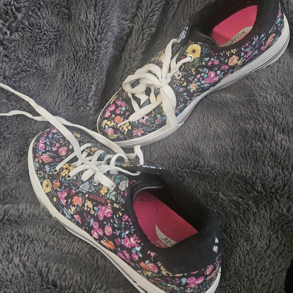 Skechers Black Floral Sneakers